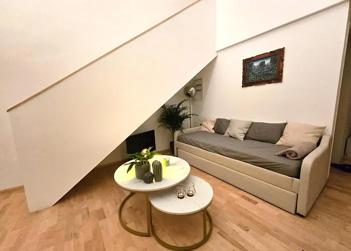 Charmante Hofwohnung Im Herzen Von *